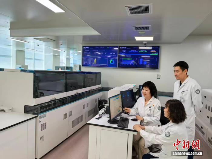 AI与医院系统无缝联动 天津首家“智慧检验科”在肿瘤医院上线